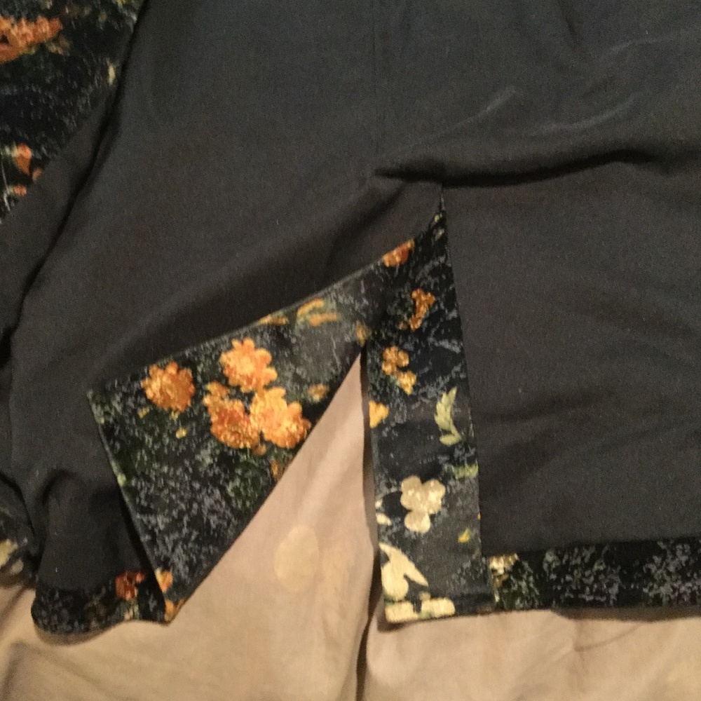 Floral Velvet Day Jacket size XL - Picture 7 of 7